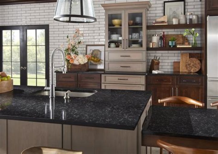 Are black countertops in style