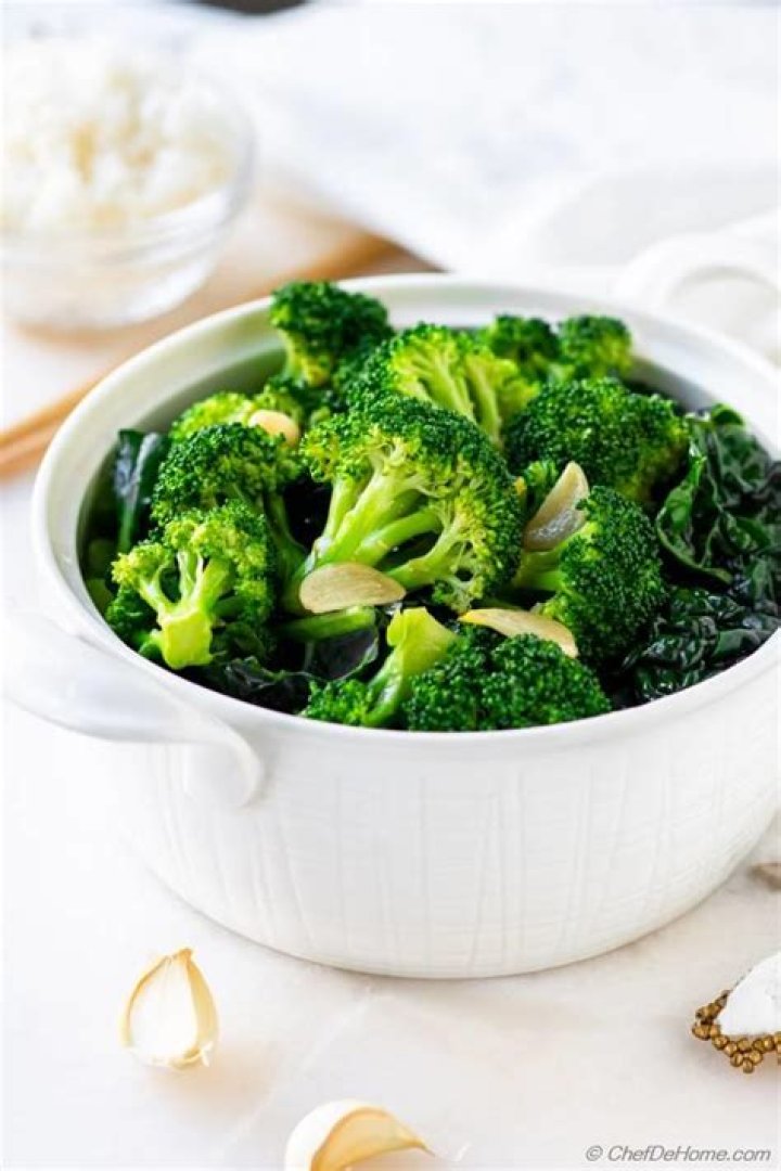 Can broccoli replace leafy greens