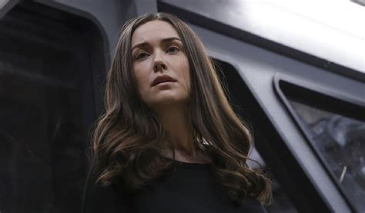 Does Elizabeth Keen come back