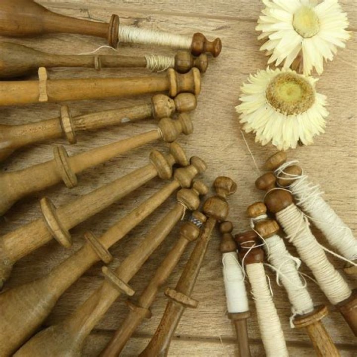 How were antique bobbins used