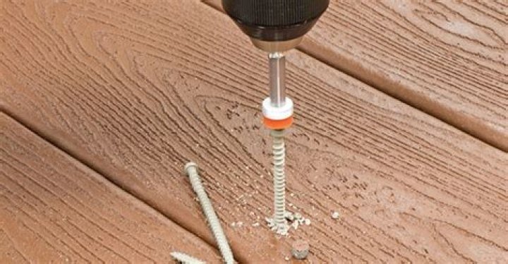 Should decking screws be flush