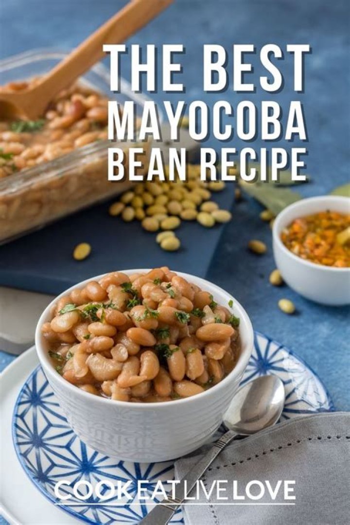 What do Mayocoba beans taste like