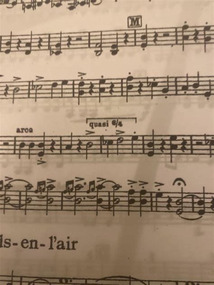What does quasi mean in music