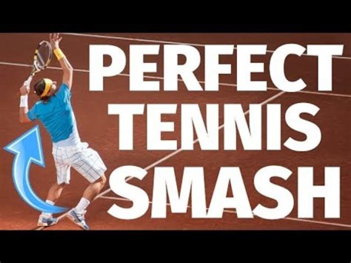 What does smash mean in tennis