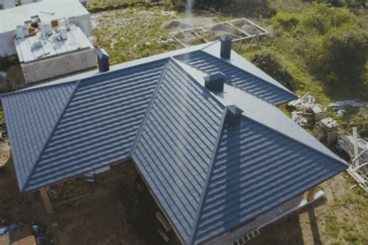 What is the purpose of a hip roof