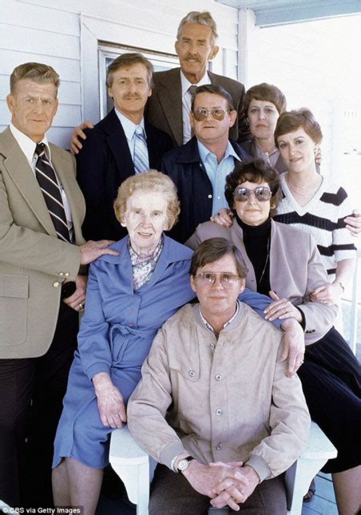 Where did Earl Hamner grow up