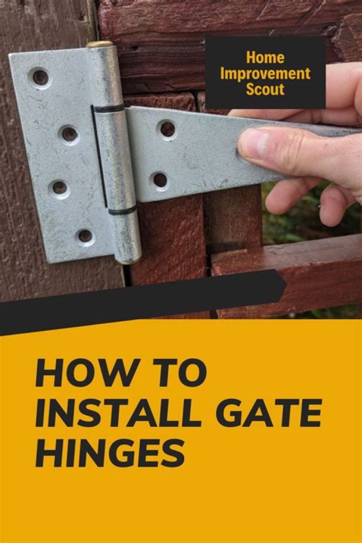 Where do you put hinges on a gate