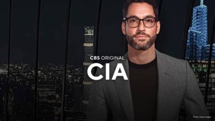 Who is the CIA agent in 12 strong