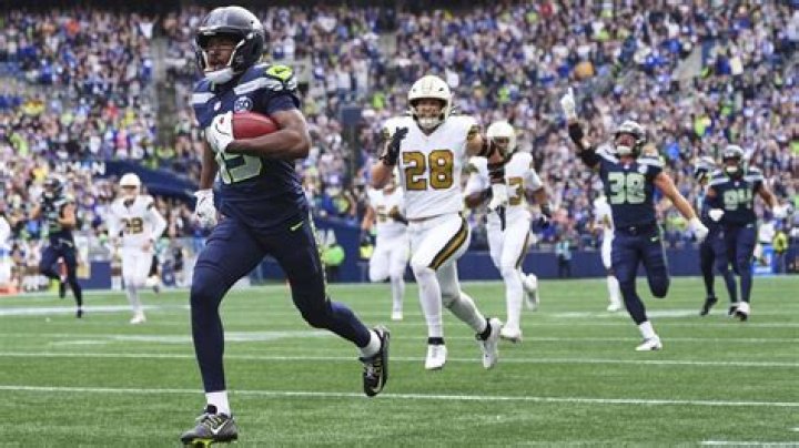 Who is the Seattle Seahawks rival