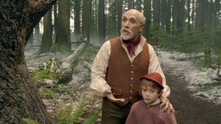 Who plays Geppetto in Once Upon a Time